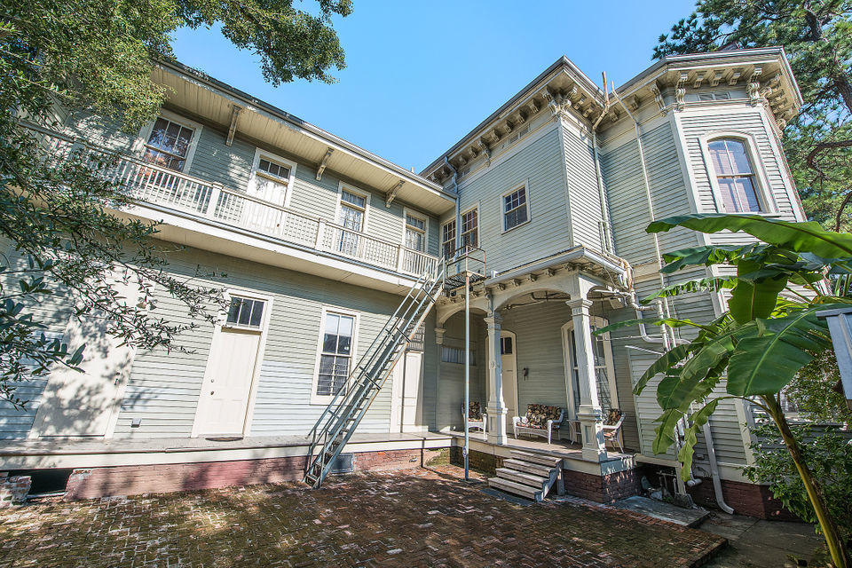 A Treme Mansion For 1 59 Million Real Estate Roundup For Treme Uptown And Metairie Archive Nola Com