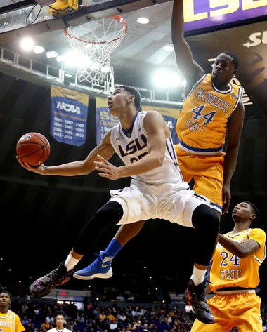 Ben Simmons, College Hoops Best Player, Won't Be In NCAA Tourney