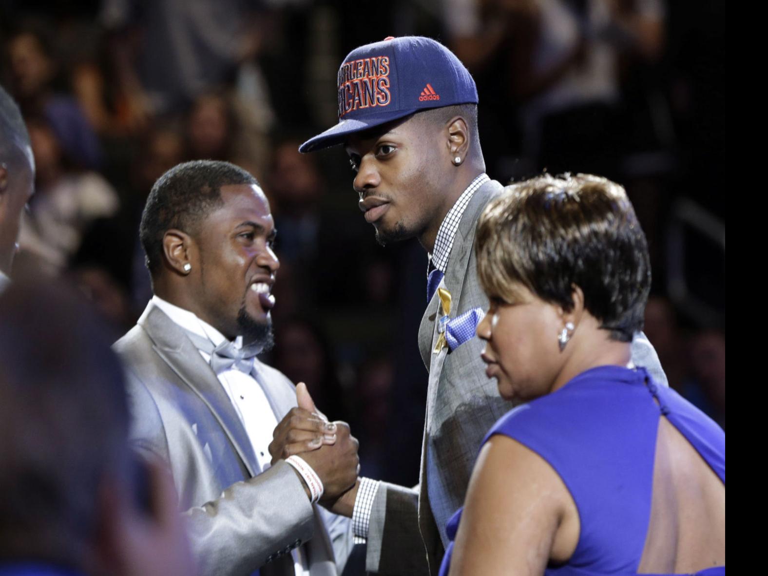 Whomever Pelicans Pick At No 8 And 17 They Ll Wear Hawks Nets