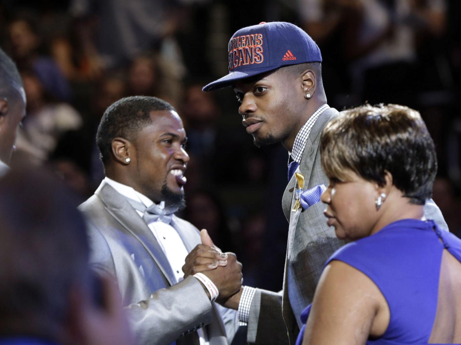 Whomever Pelicans Pick At No 8 And 17 They Ll Wear Hawks Nets