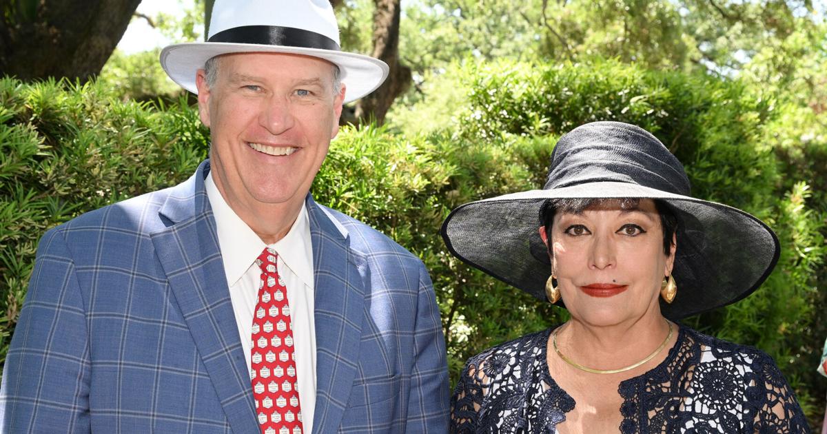Nell Nolan: Heart of the Park Hat Guys/Women of all ages of Fashion Bridge/Grace Residence Ladies | Leisure/Daily life