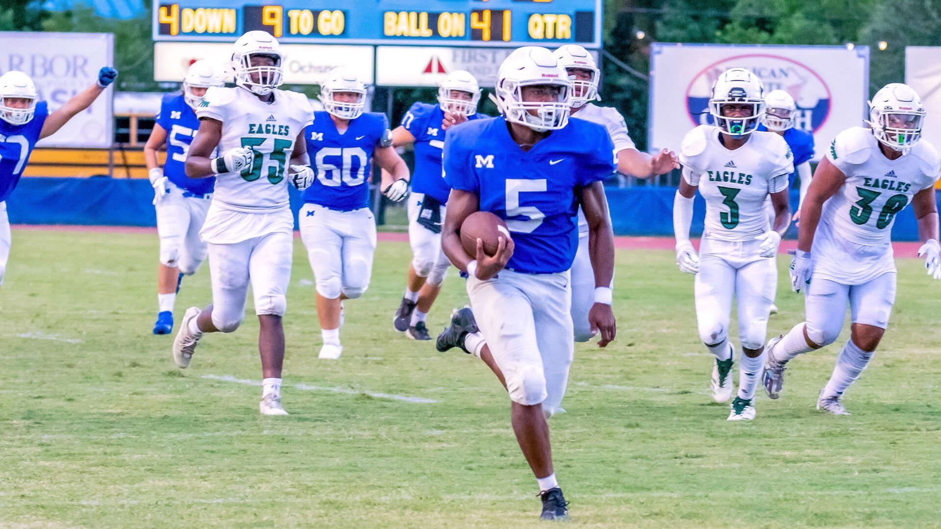 hook and ladder football play