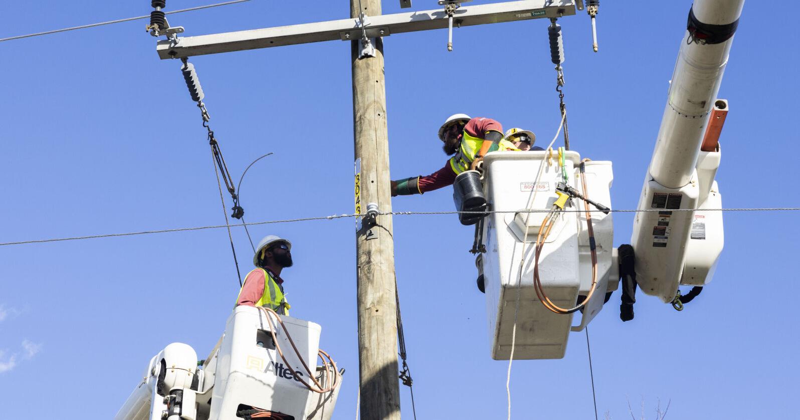Thousands of Louisiana people without power after storms | Weather - Vimarsana News
