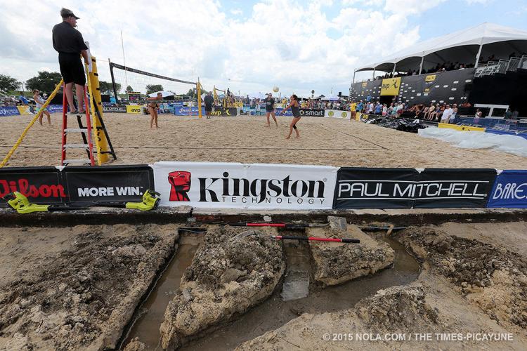 Kerri Walsh Jennings and April Ross dominate first day of AVP New