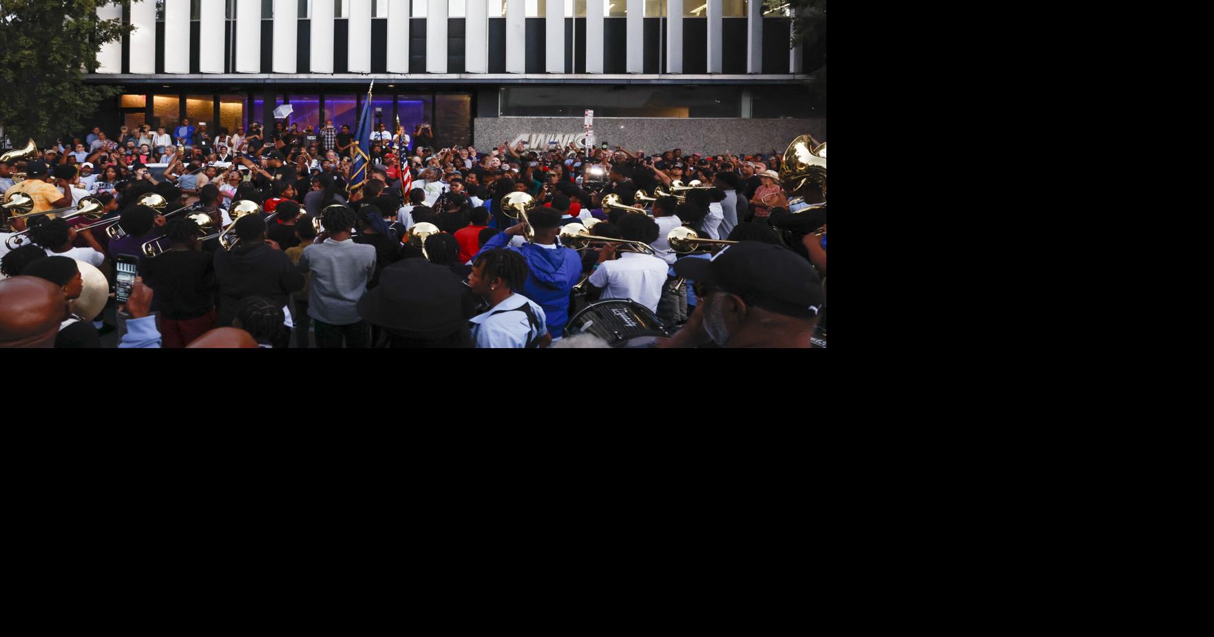 https://bloximages.newyork1.vip.townnews.com/nola.com/content/tncms/assets/v3/editorial/a/c7/ac7d042c-1f88-5ee0-93b1-78b43bd982f3/6721842fefa31.image.jpg?crop=1763,926,0,124&resize=1200,630&order=crop,resize