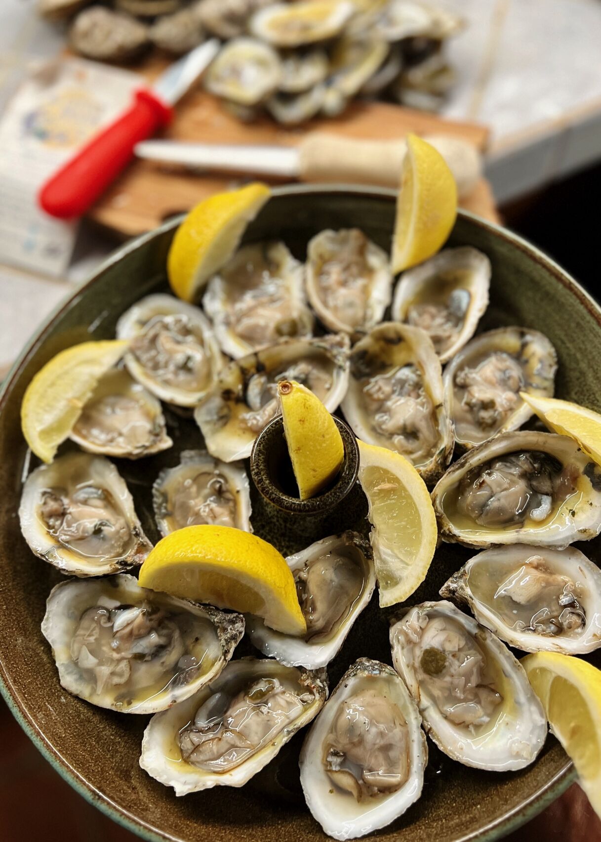 New Orleans fish market, oyster delivery for fresh seafood Where NOLA