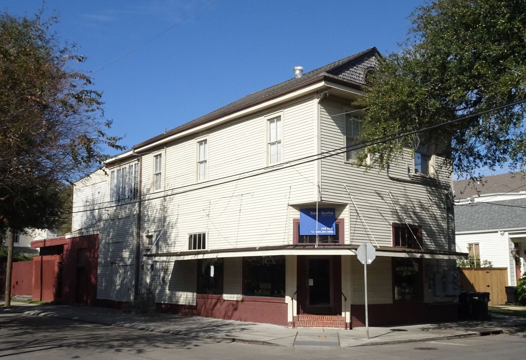nola.com - Jonah Meadows - Prytania Wine & Spirits building listed for $1.7M after Langenstein's sells business to Robert