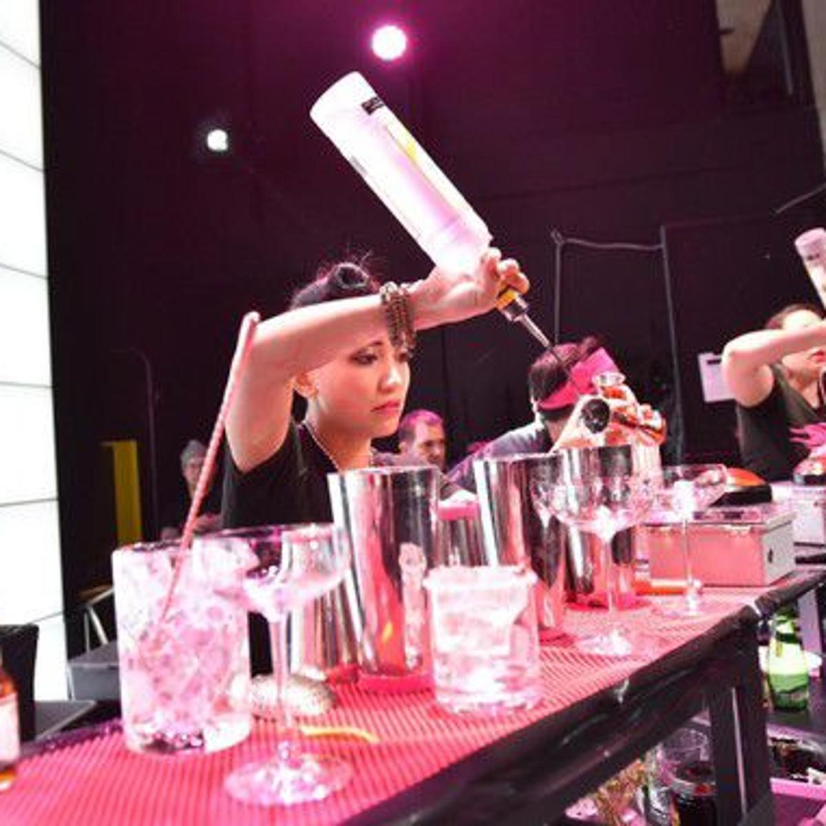 Speed rack bartending competition Speed rack bartending competition