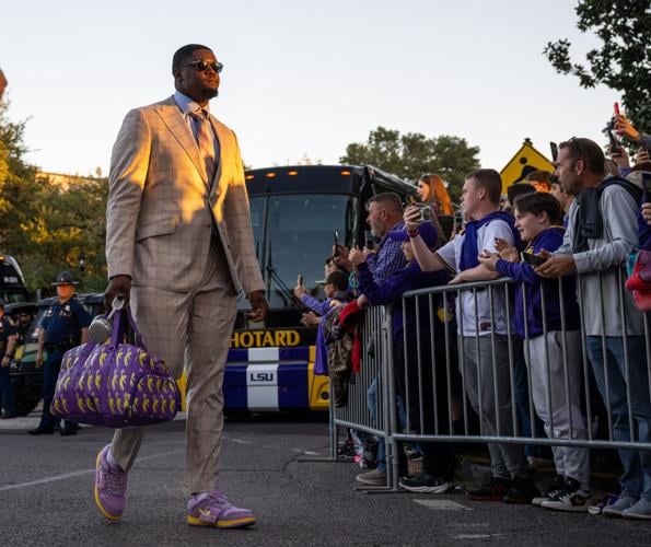 Tryree Adams LSU football left tackle Tyree Adams replaces Will Campbell | LSU ...