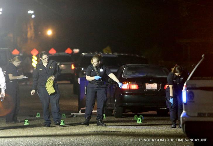 'This is New Orleans': Family mourns at scene of Algiers fatal shooting ...