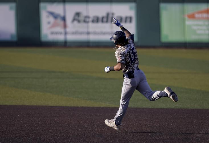 High School athletes in training for a curtailed season - New Pelican