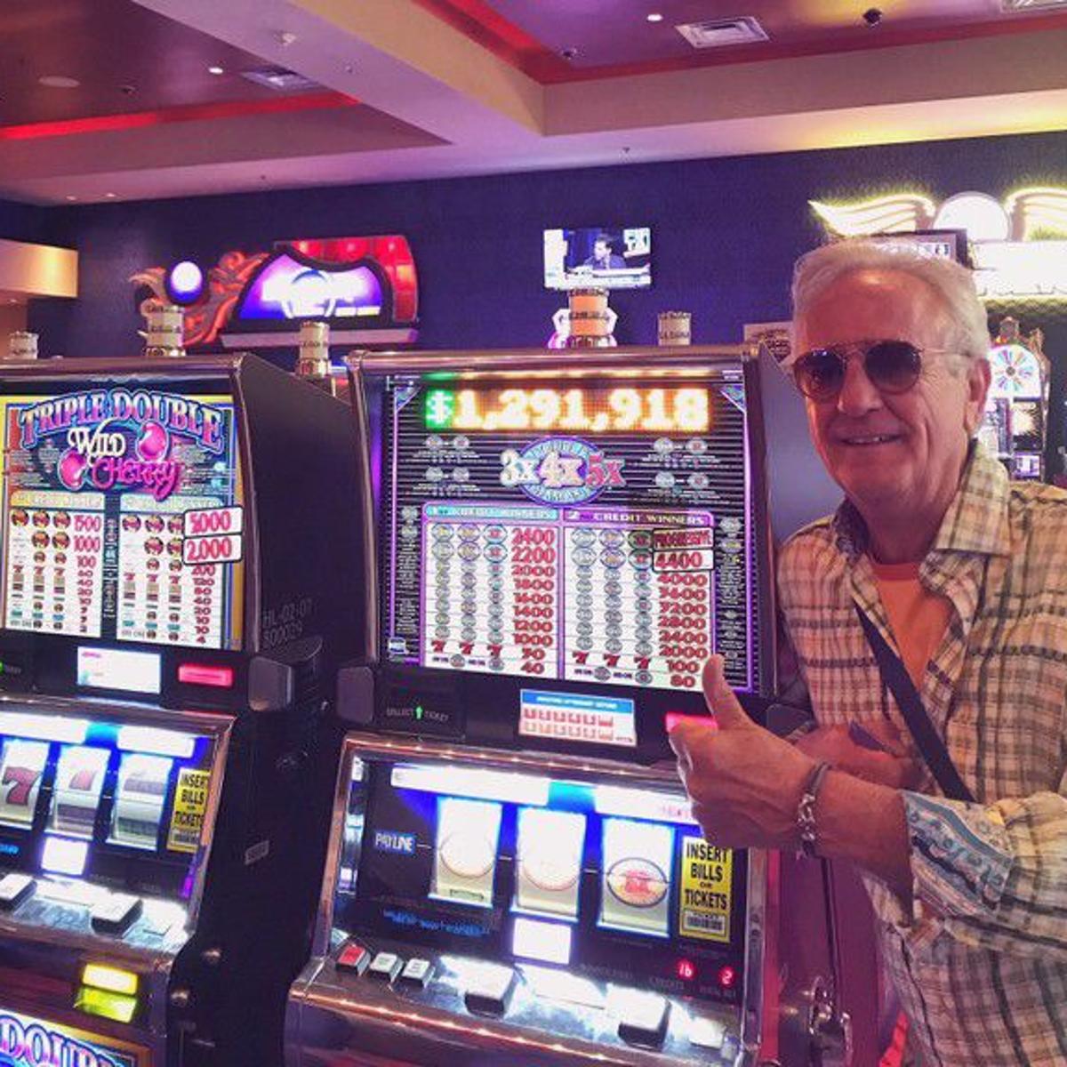 12 times pay jackpot slot machines 12 times pay jackpot slot machines