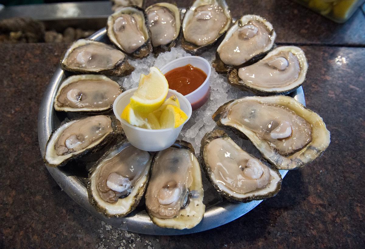 French Quarter Oyster Bar Felix S Will Expand To North Shore