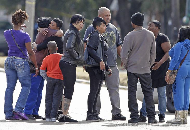 Man in custody after New Orleans East SWAT roll to hair salon | Crime ...