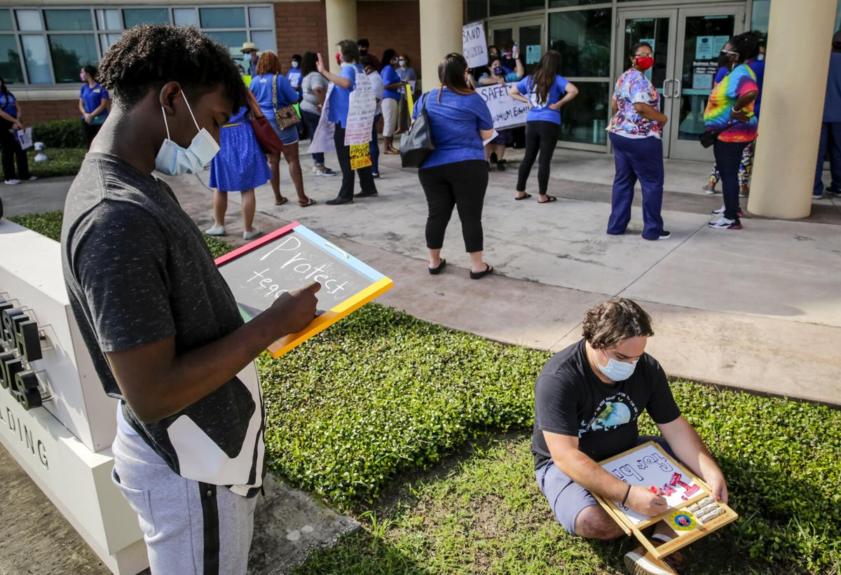 Jefferson Parish teachers protest returntoschool plan