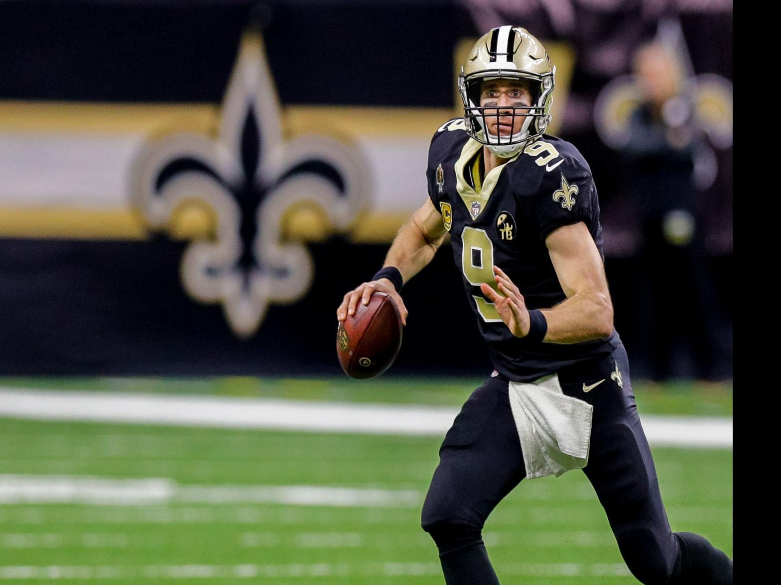 Drew Brees gives signed Saints jersey to Pelicans' Zion Williamson