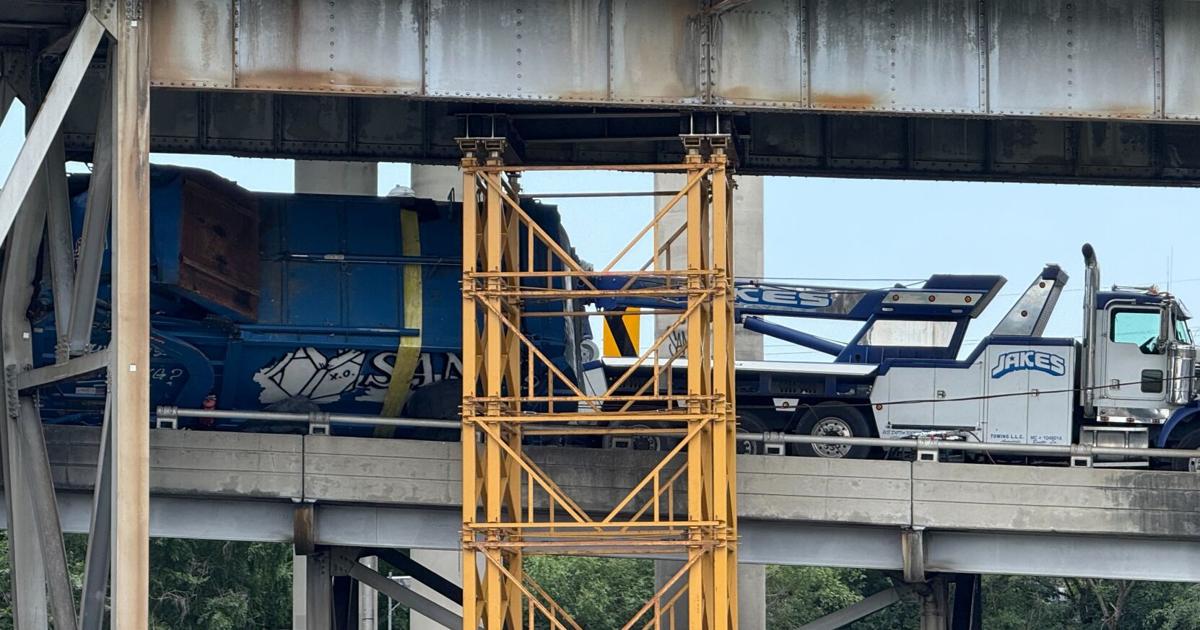 Crews work to repair I-10 ramp damaged by garbage truck | News | nola.com