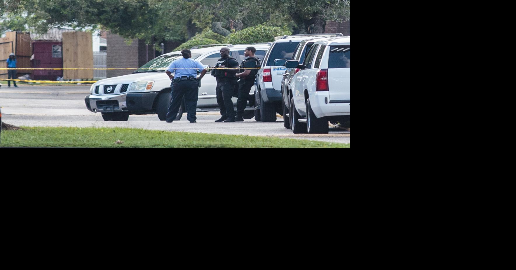 SWAT members assist NOPD in Little Woods when man barricades self in ...