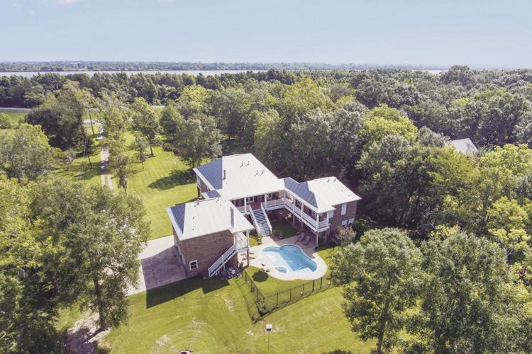 Delacroix Plantation 11751 River Road in Westwego Real Estate