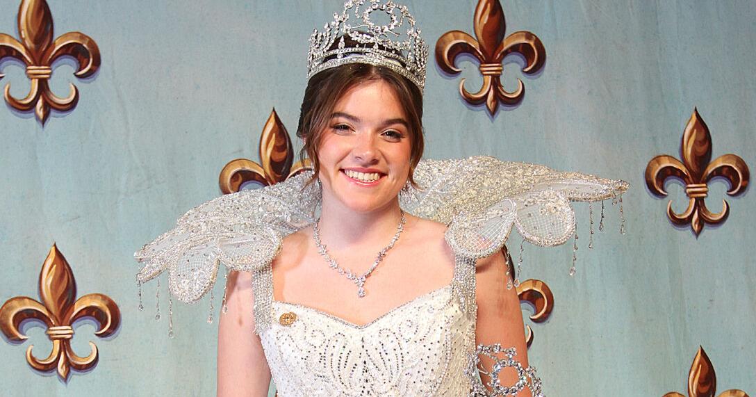 Nell Nolan: Olympians Ball, Caliphs of Cairo Ball