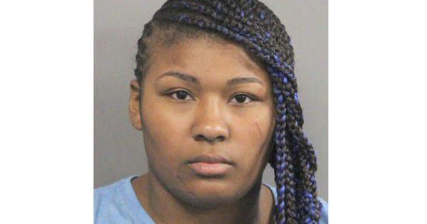 Mother accused of leaving children in hot car, attacking 911 caller who ...