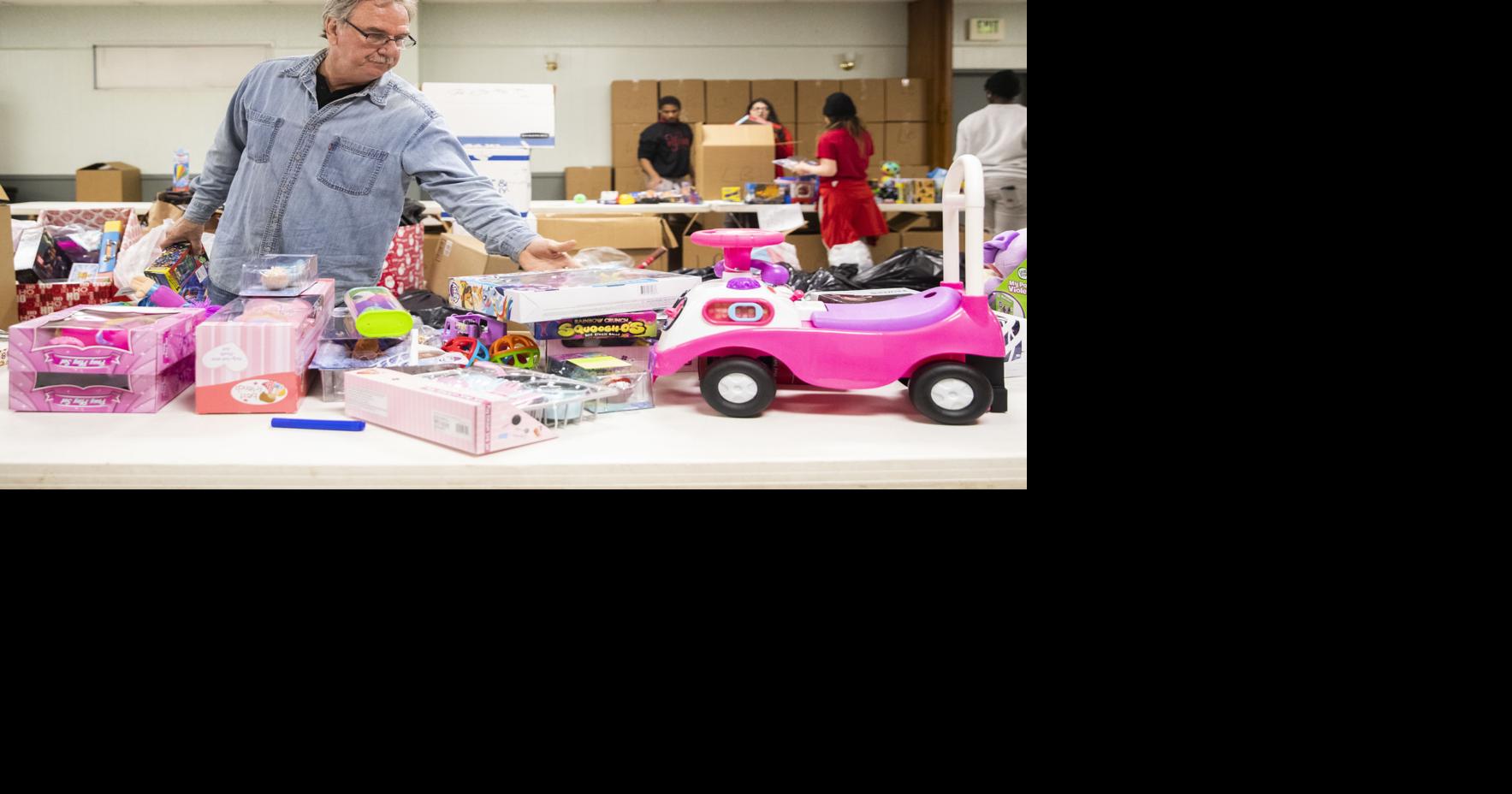 Children's Hospital Toy Drive kicks off, and volunteers are needed