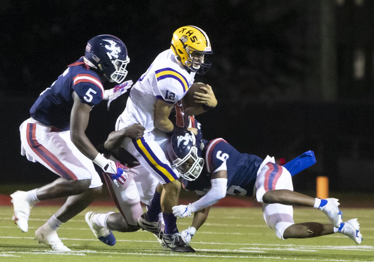 Photos John Ehret and Thibodaux football teams battle at Harold "Hoss