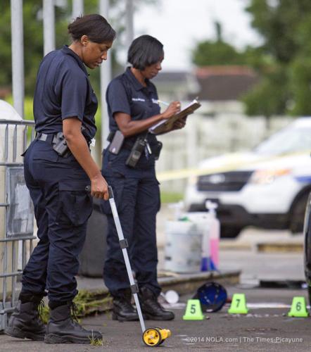 Shooting leaves man critically injured near Algiers car wash, NOPD says ...