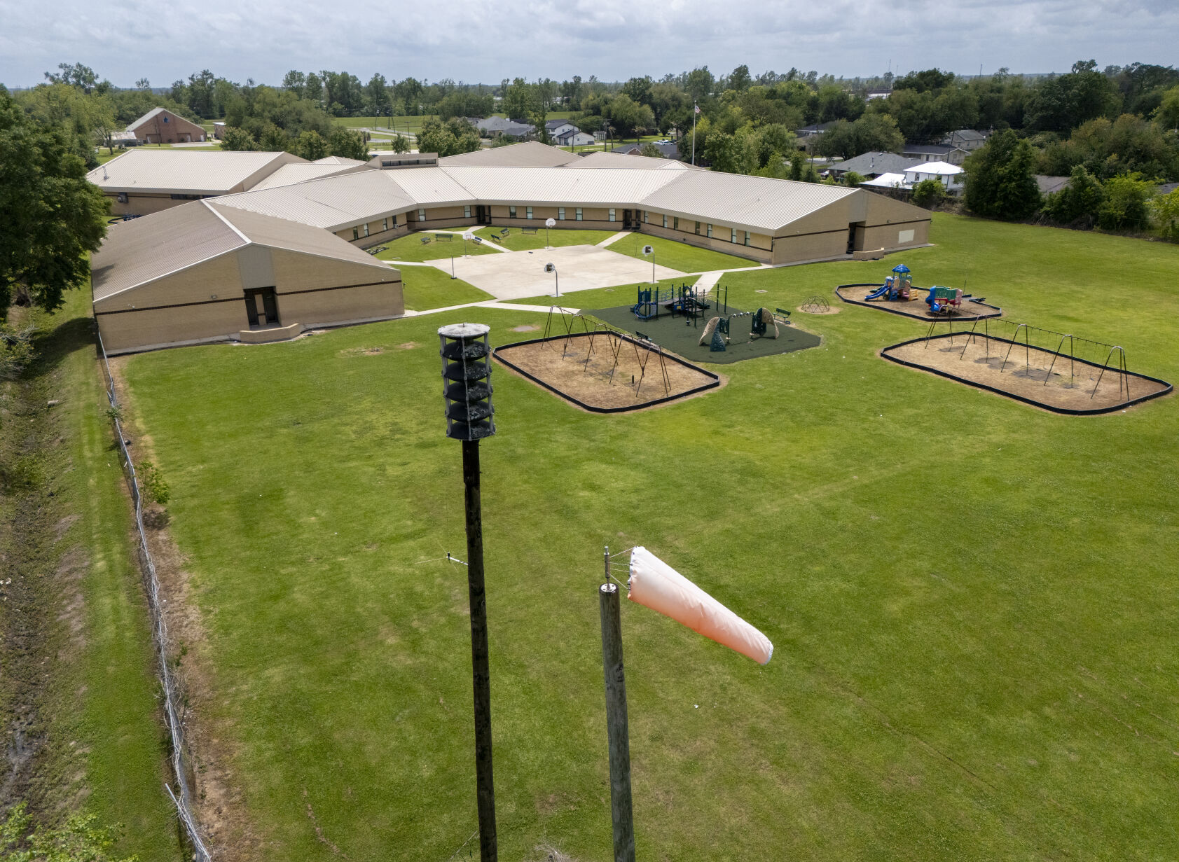 Court hears school's risks next to Louisiana chemical plant