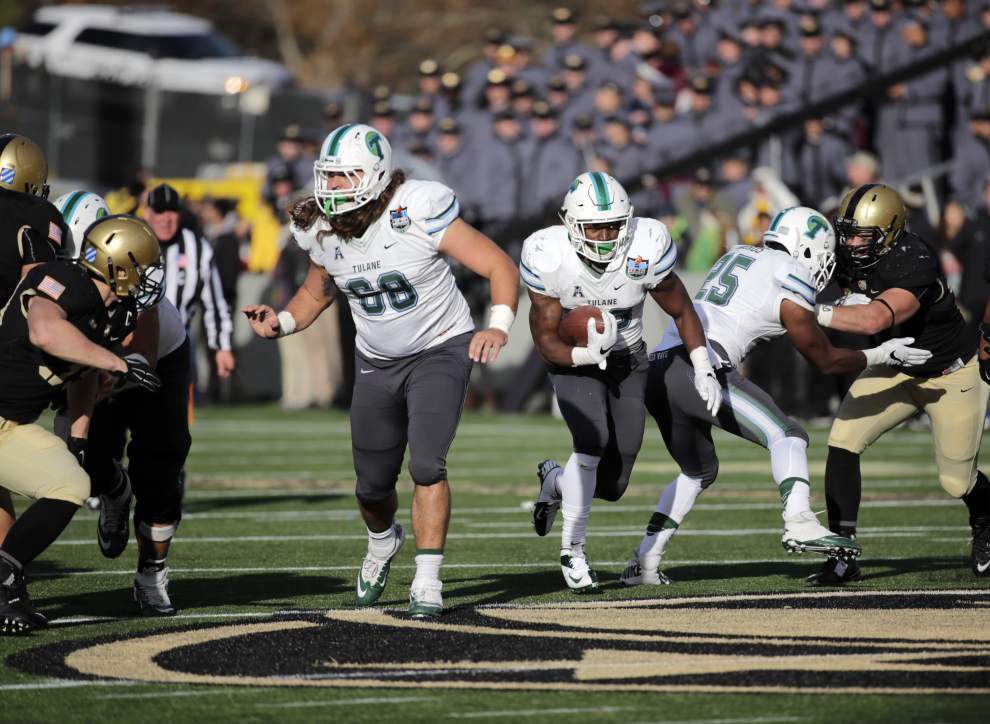 RING SEASON: Tulane Football Receives Armed Forces Bowl Rings - Tulane  University Athletics