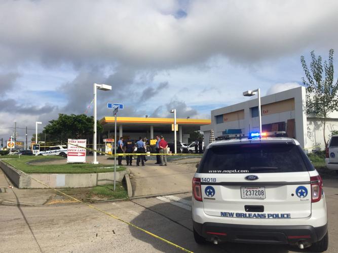 Body of man fatally shot was found inside S. Carrollton tire shop, NOPD