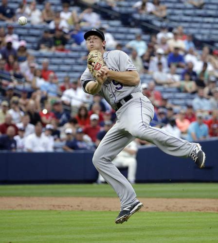 Former LSU player DJ LeMahieu one of six first-time Gold Glove