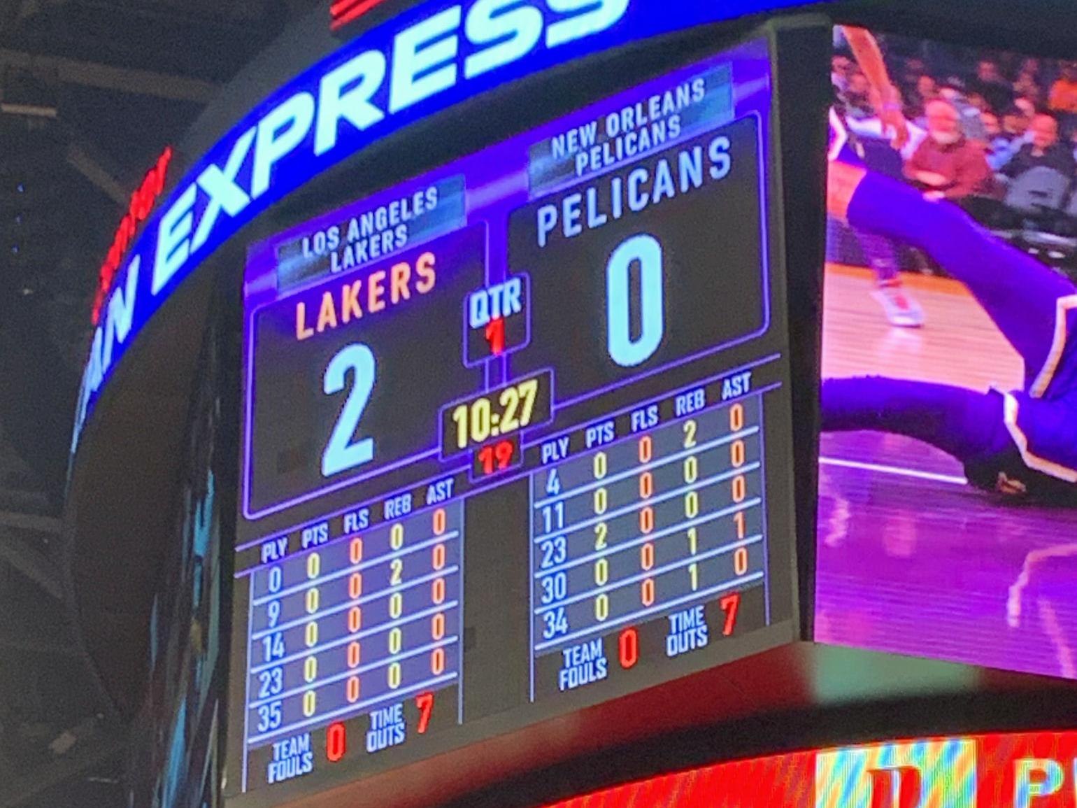 Scoreboard Operator Gives Anthony Davis First Points To The Lakers Pelicans Nola Com