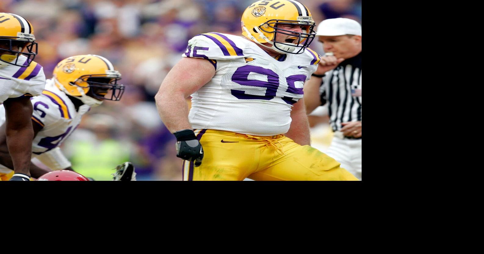 LSU football has targeted a defensive line coach who starred for the Tigers and in the NFL