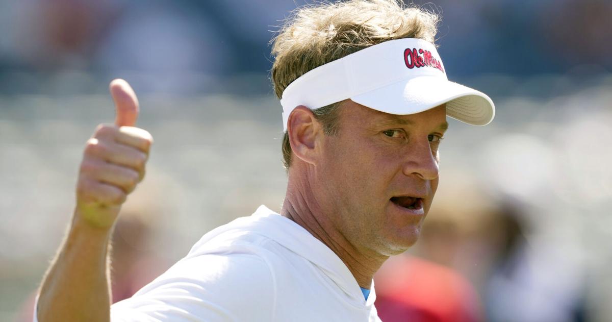 Lane Kiffin's meeting with Ole Miss team delayed as signs point to him taking LSU job