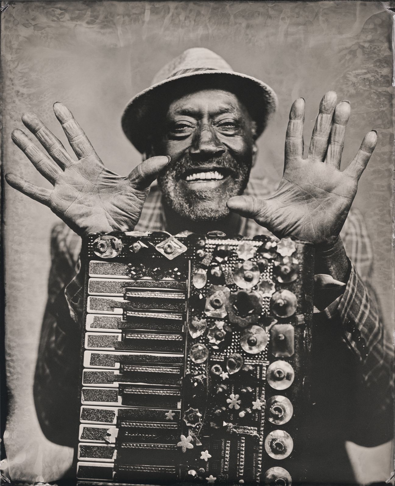Timothy Duffy to display tintype portraits of root musicians at