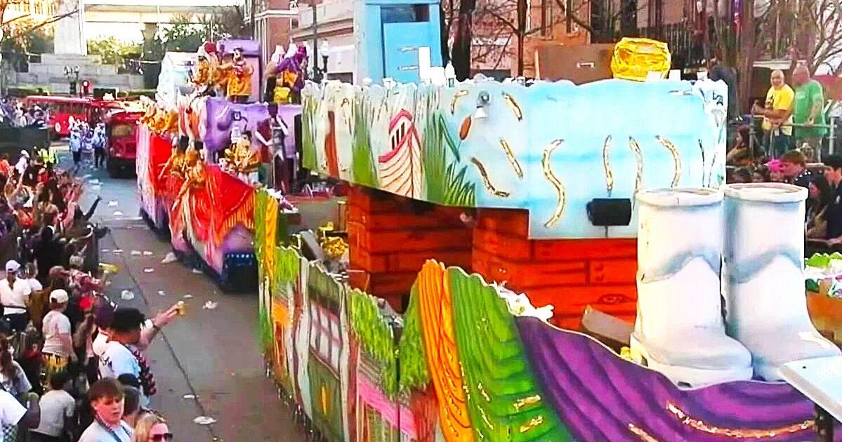 New Orleans council meeting gets heated over Mardi Gras parade violations, hanged dolls