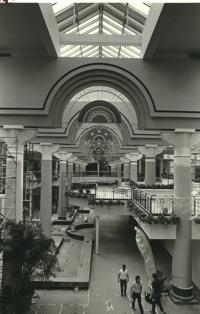 The Esplanade The Kenner Mall With French Quarter Dreams In 32