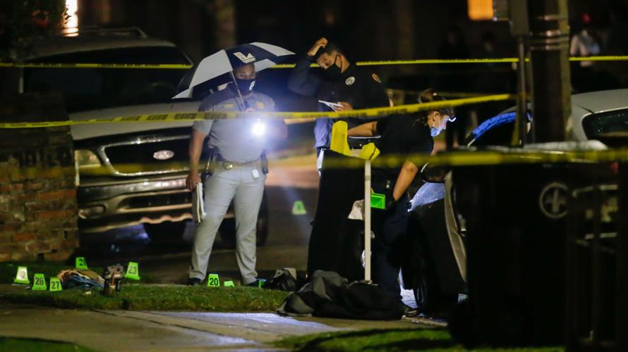 Triple shooting kills 1 man in Little Woods, wounds 2 others, New ...