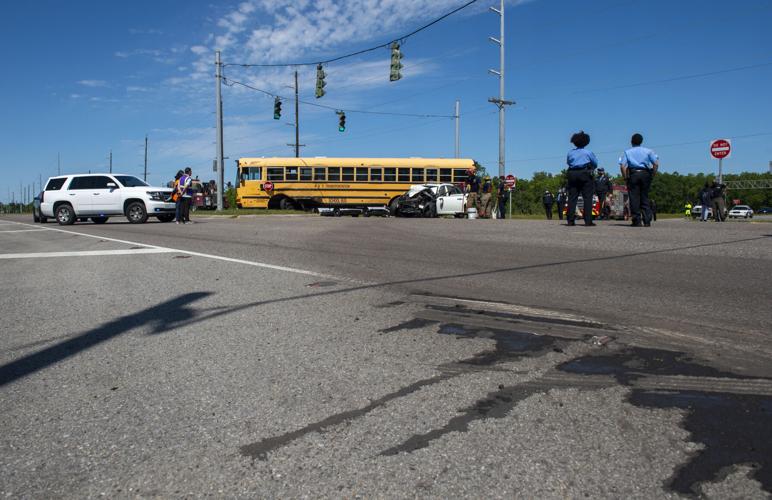 1 killed in school bus crash on I-510; no students on bus, New Orleans ...