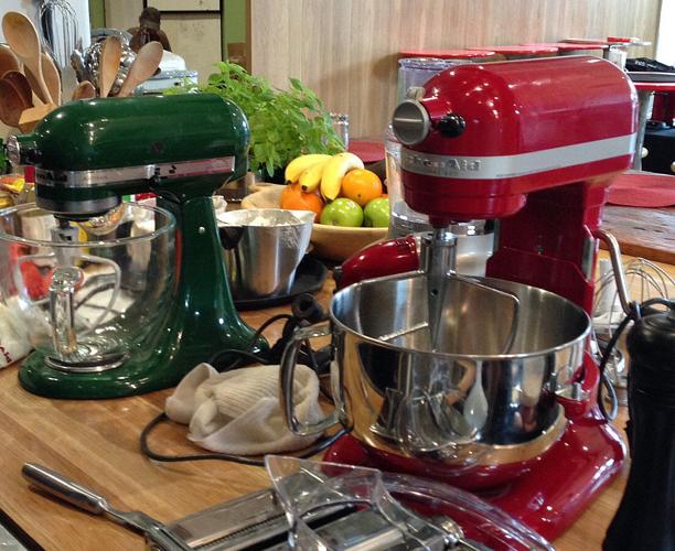 Marion Jewels in Fiber - News and Such: Broken Kitchenaid Mixer Repair  or replacement?