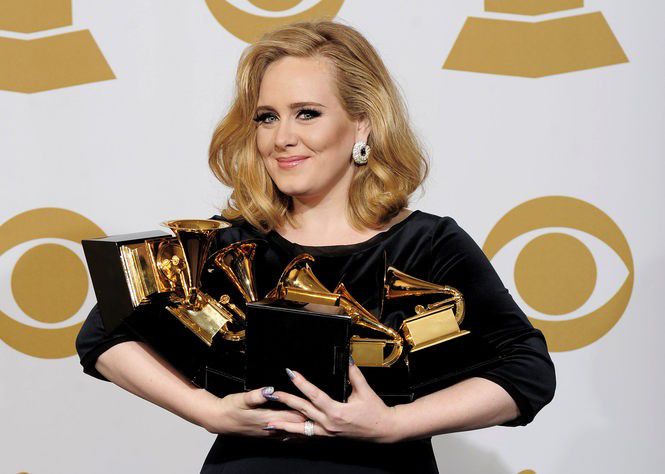Beyoncé, Adele, And More Grammy Winners Holding Many Trophies