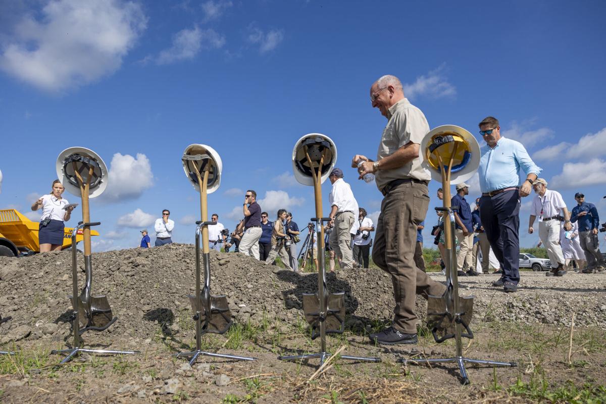 MidBarataria Diversion ceremony sparks pro/con comments Environment