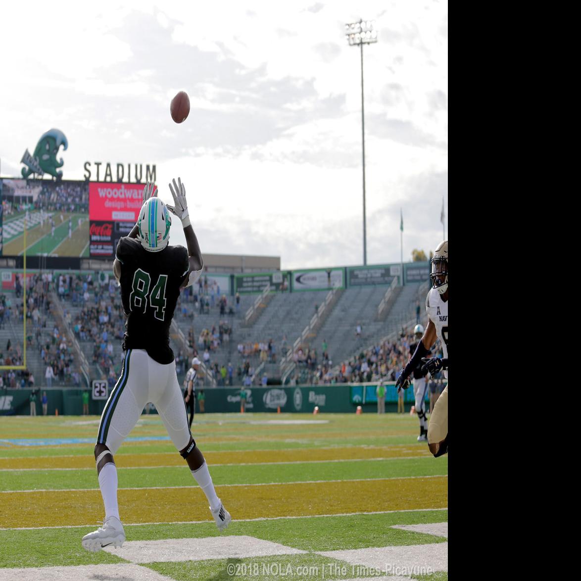 Tulane S Athletic Conference Reaches 1b Media Rights Deal With