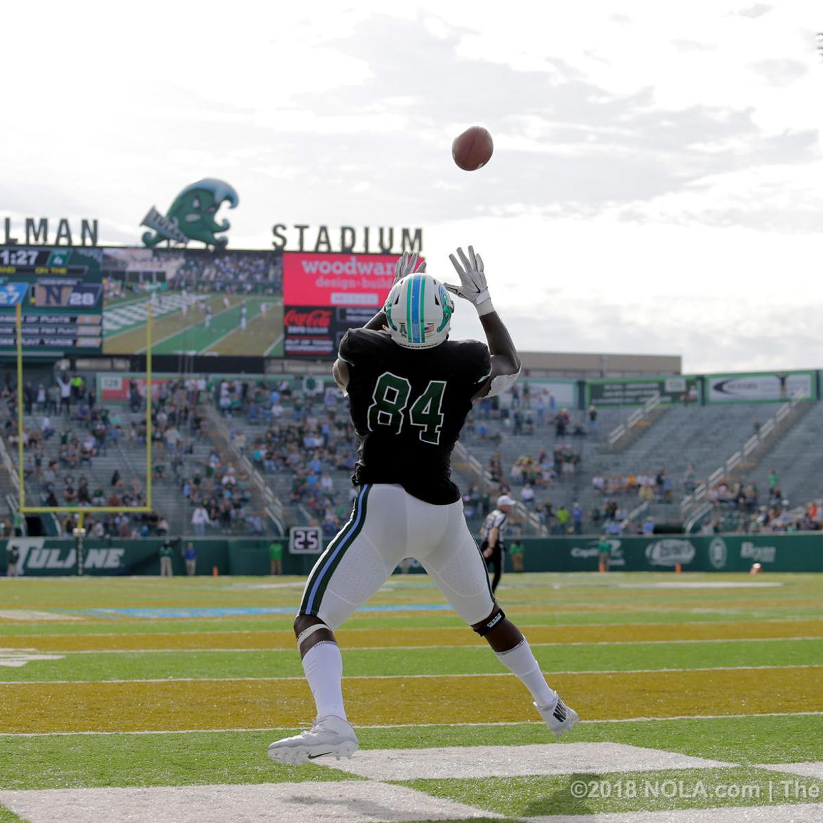 Tulane S Athletic Conference Reaches 1b Media Rights Deal With