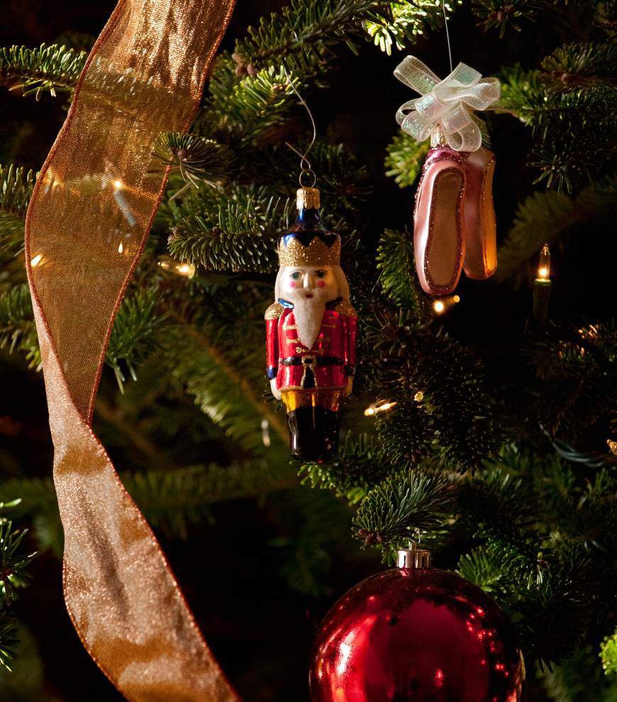 New Orleans Saints Christmas Decorations, Saints Nutcrackers