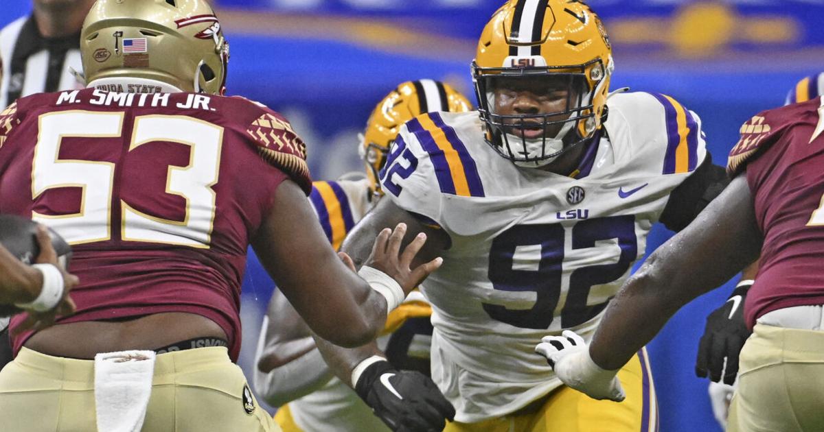 LSU defensive tackle Mekhi Wingo is working to fit into his bigger role ...