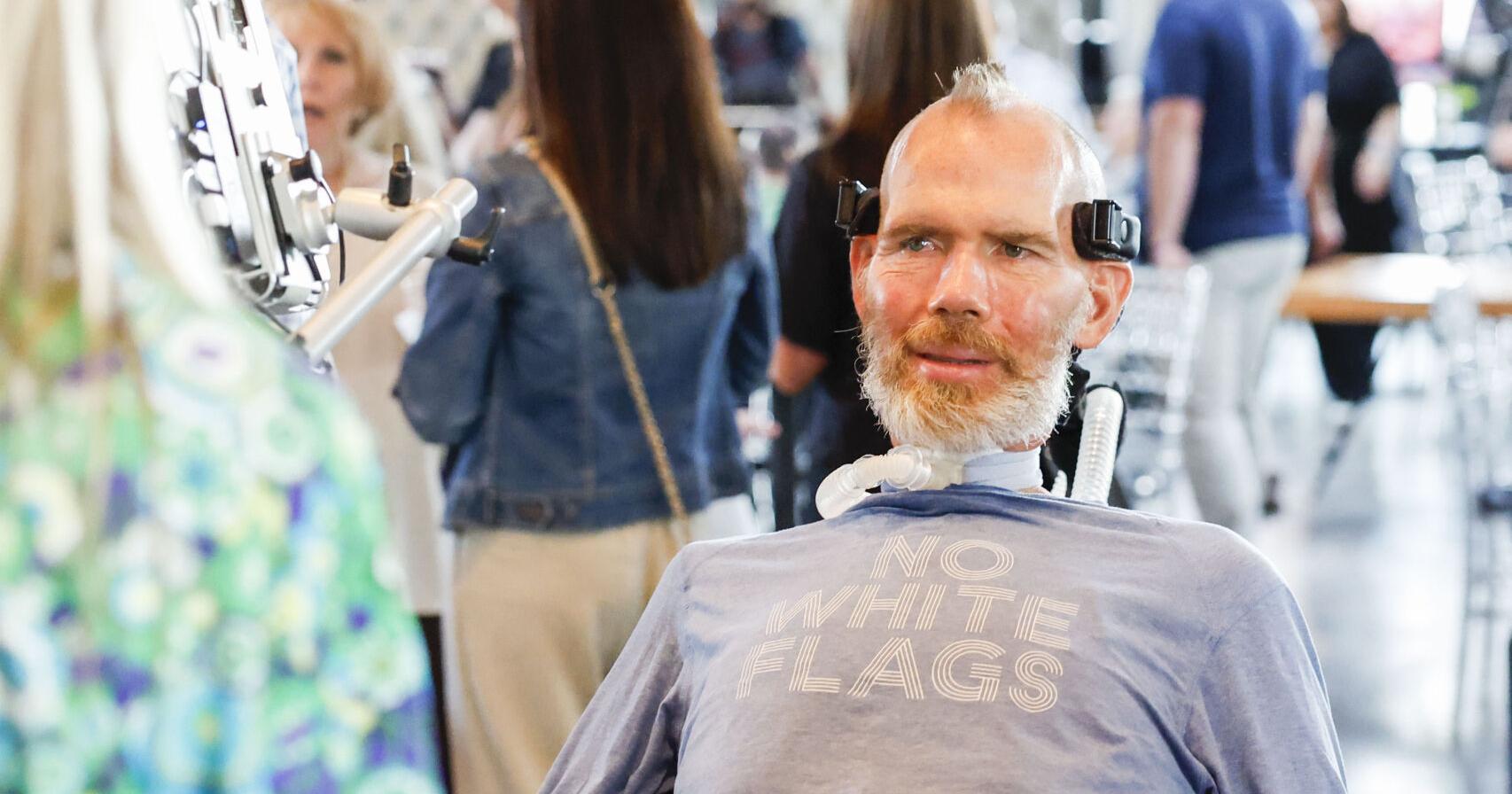 Steve Gleason to read from his new book at kick-off party - Vimarsana News