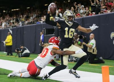 Video: Chiefs use cool trick play to convert 4th down against 49ers