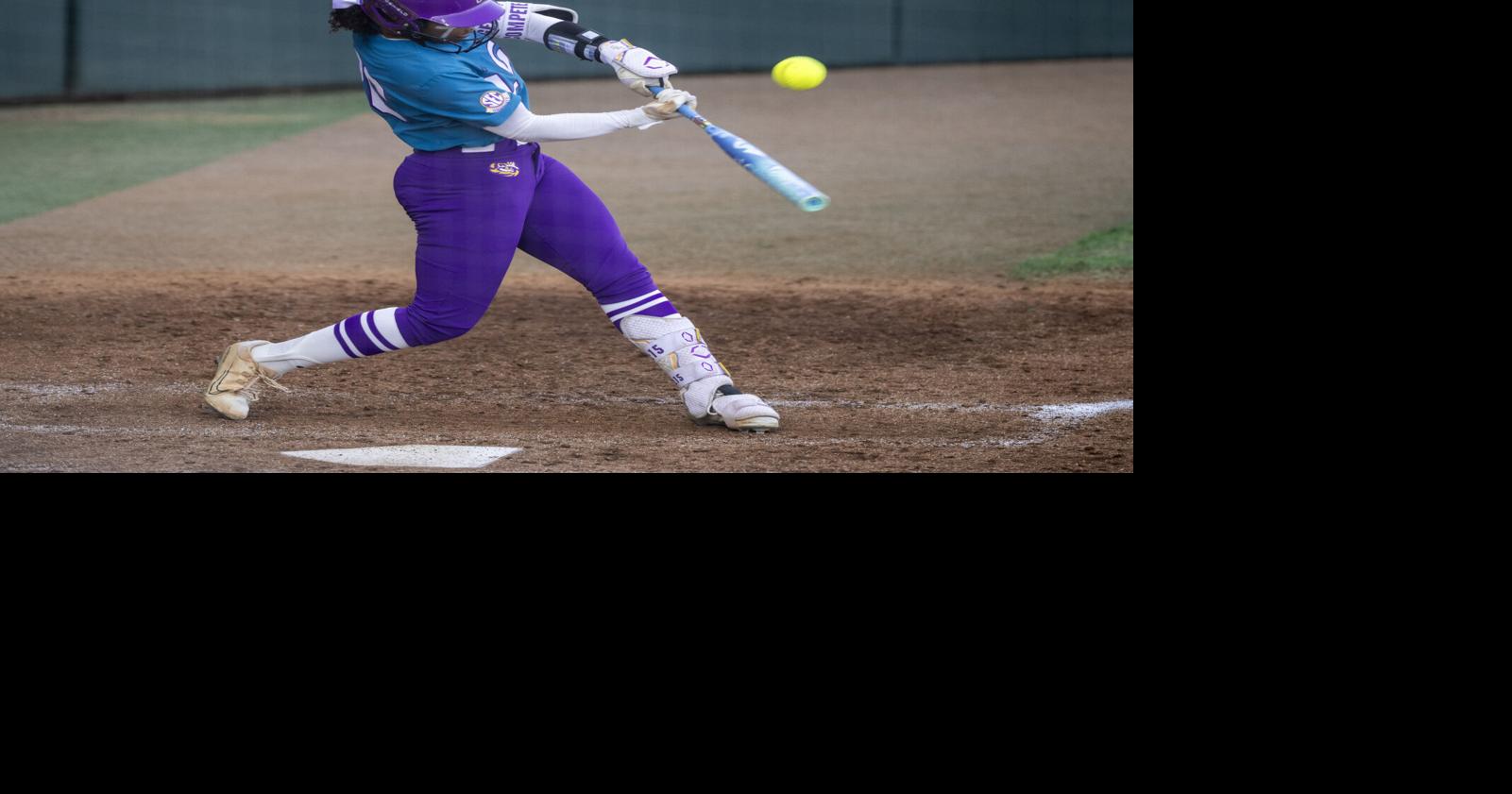 Former LSU softball star Tori Edwards has decided to join an SEC rival
